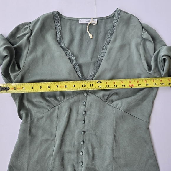 NWOT Mango Green Ruched Blouse with Long Sleeves -Size L - Picture 5 of 7